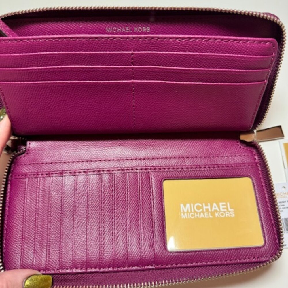 Michael Kors Money Pieces Travel Continental Wallet - Garnet - Picture 5 of 8